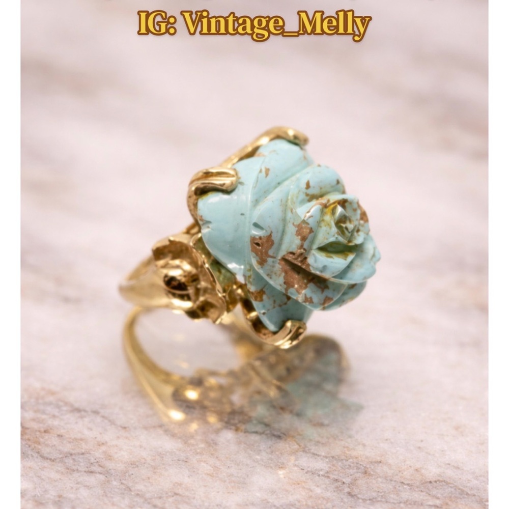 Vintage 14K Gold Carved Turquoise Rose Ring – Size 6.75 heavy! Rare ring